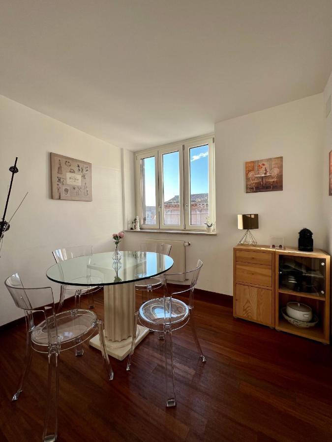 Il Palazzetto Di Via Della Frezza Apartment Rome Exterior photo