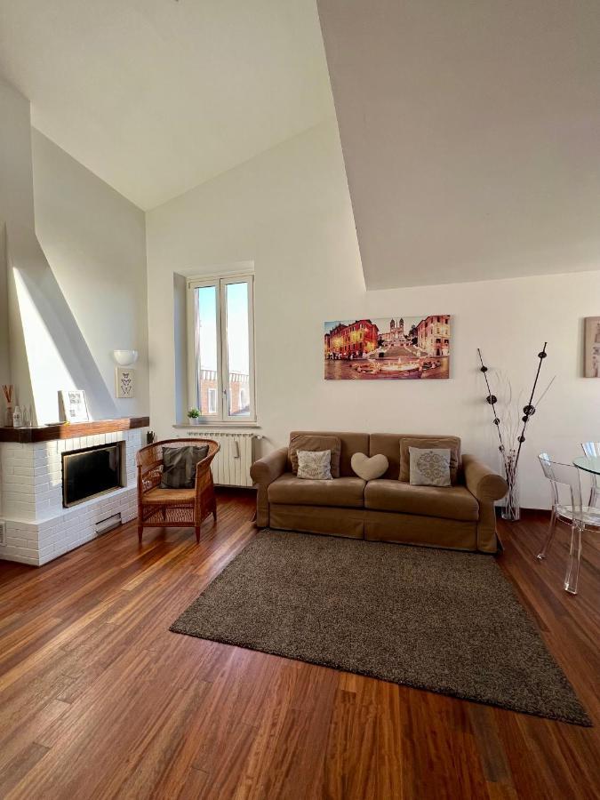 Il Palazzetto Di Via Della Frezza Apartment Rome Exterior photo